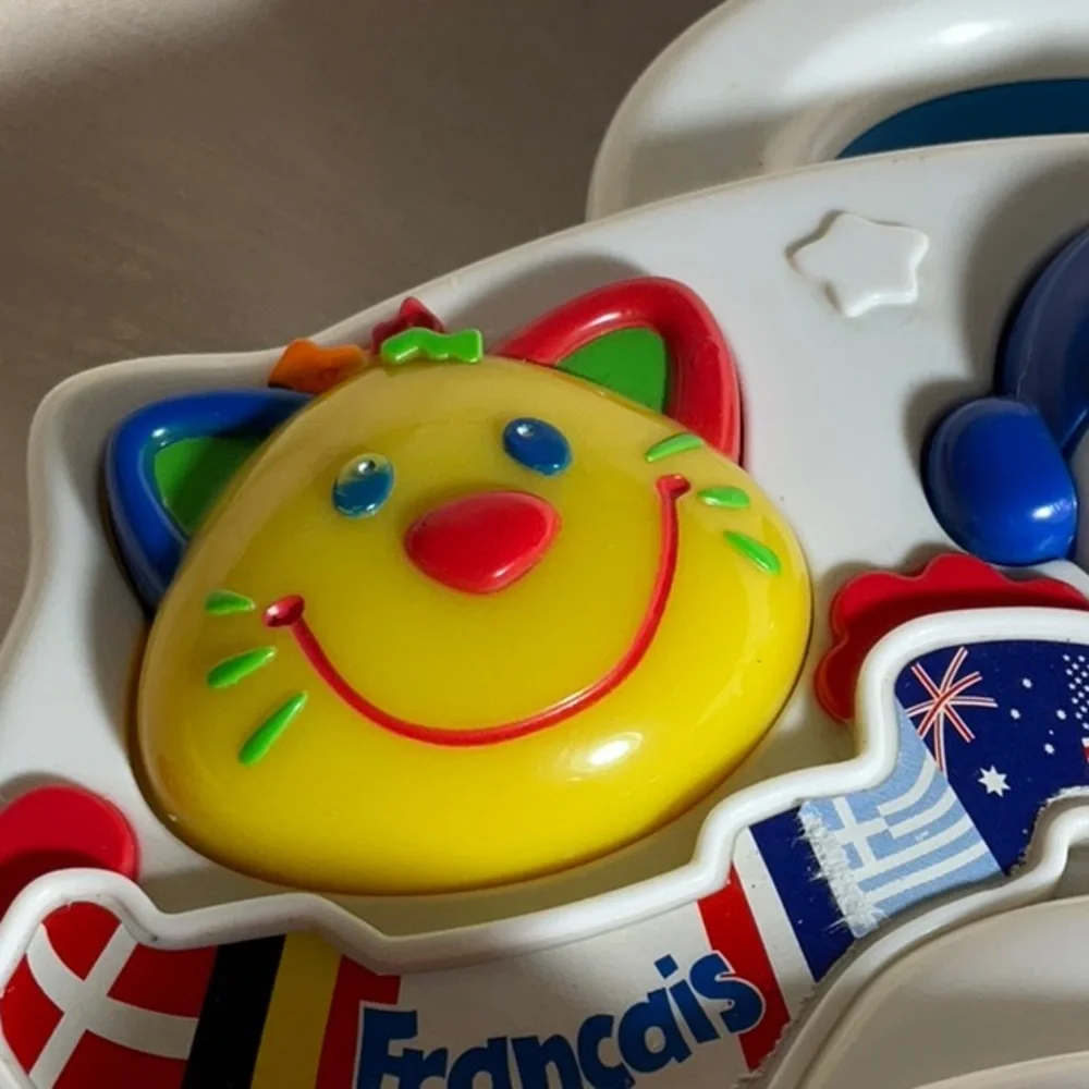 Fisher Price High Flyin Language Learner 2001 English, French & Spanish